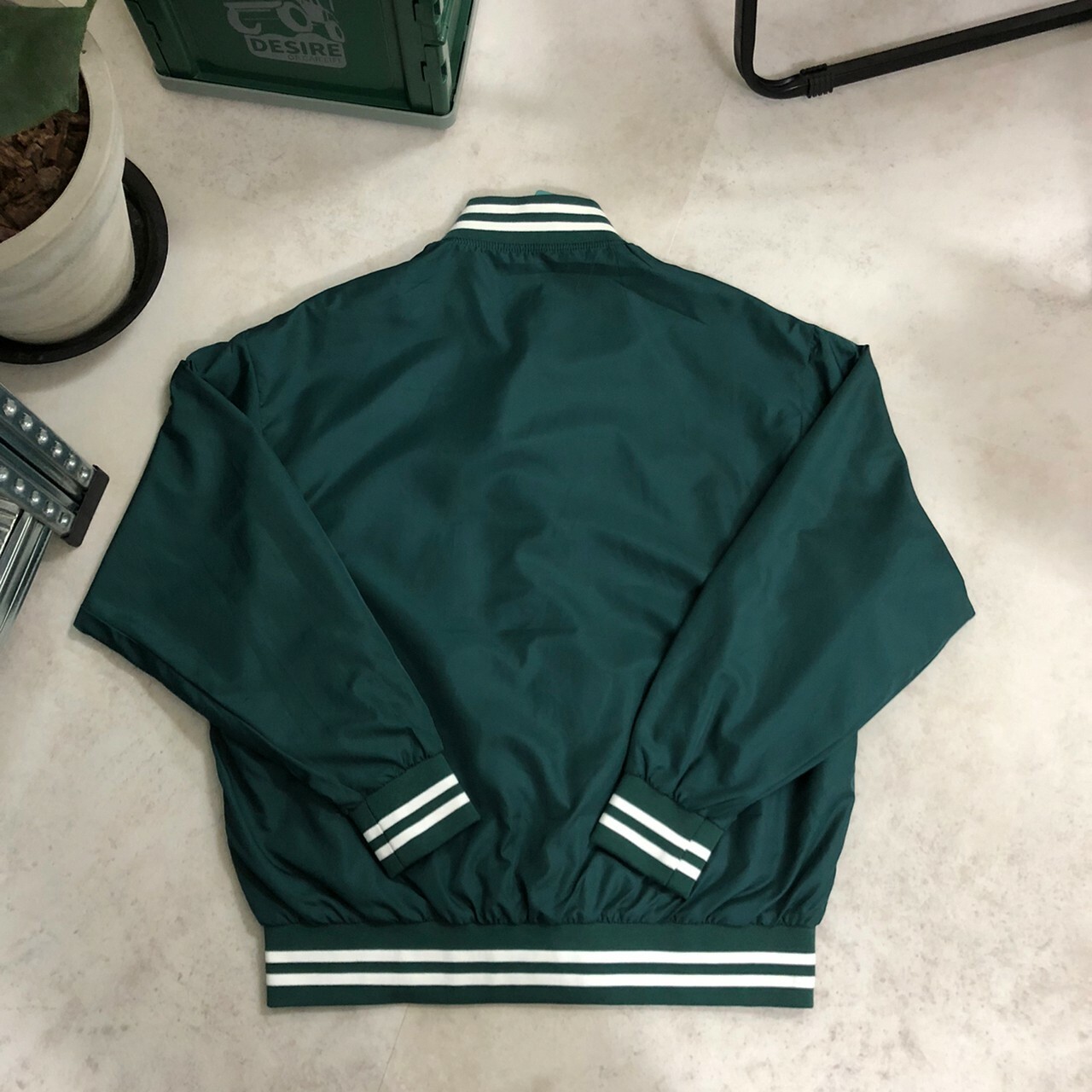 Limited Line Naive Magic Petty Wolf 刺繡棒球外套 23-2013