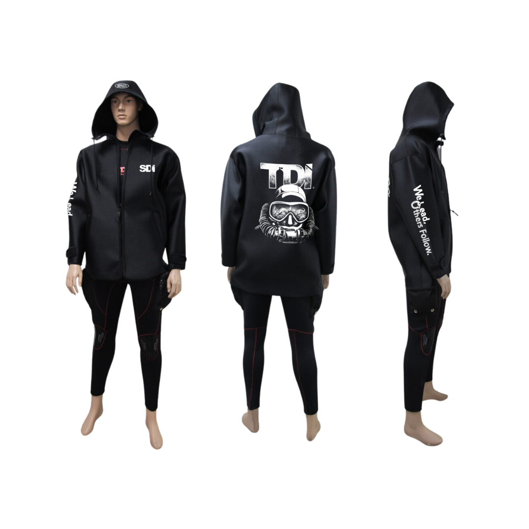 ▲SDI-TDI ERDI 防寒外套