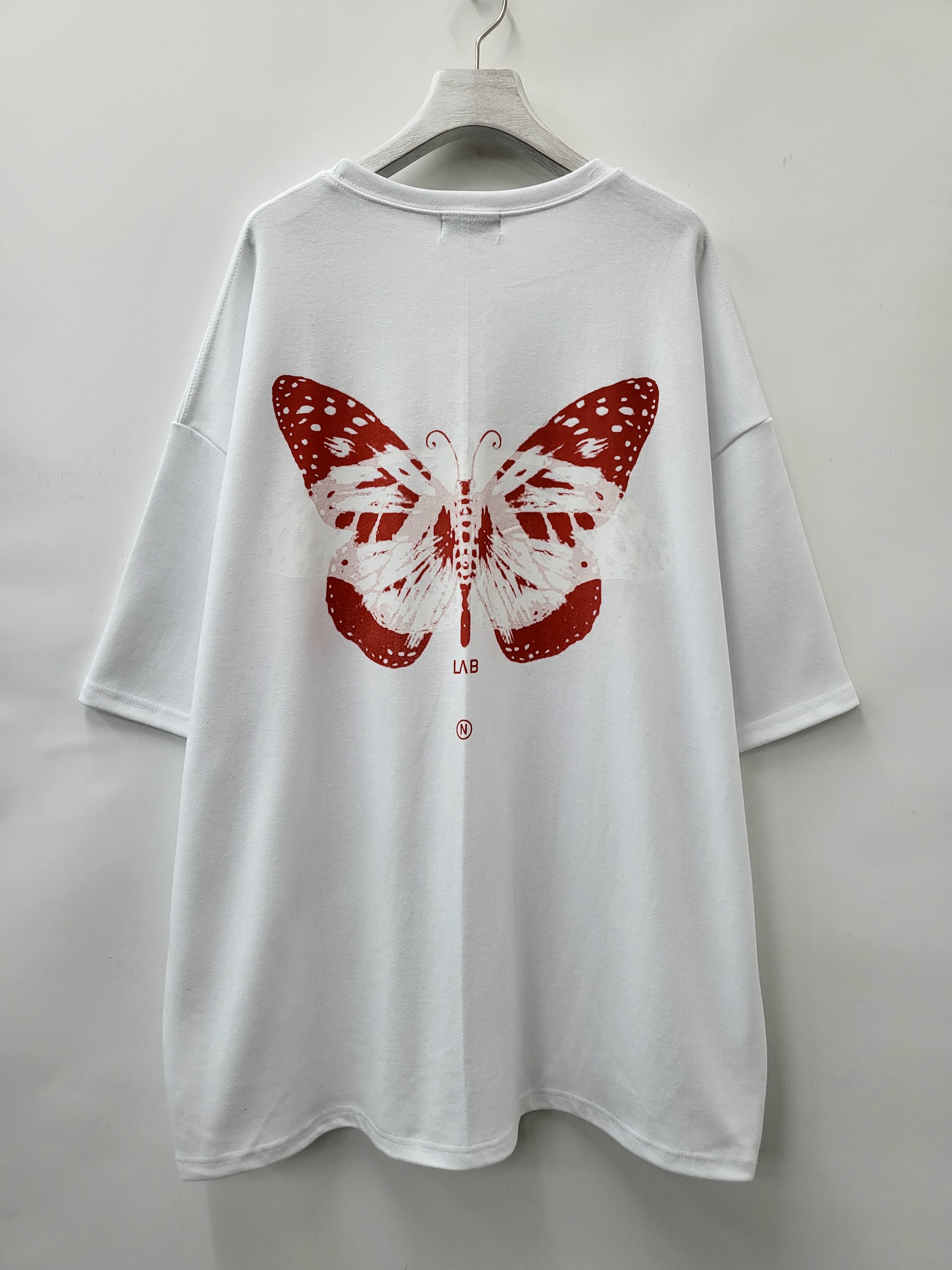 Oversize英文字蝴蝶圖案短袖Tee T4804