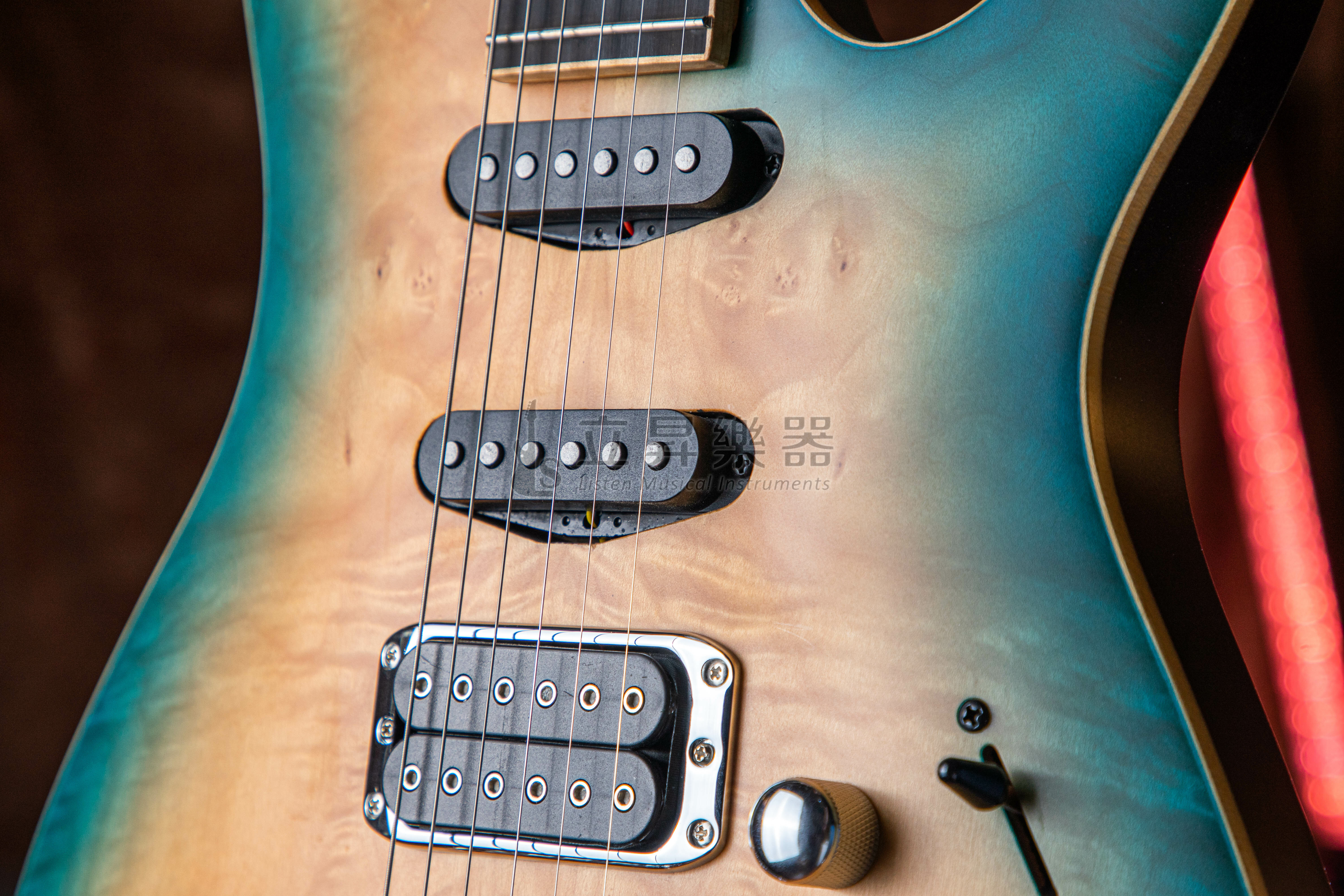 Ibanez Ibanez SA460MBW-SUB 單單雙 小搖座 楓木樹瘤面板 奧古曼琴身 楓木琴頸 夕陽藍色漸層 電吉他 第 6 張圖片｜三峽吉他 / Bass