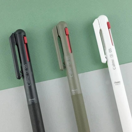 [原盒優惠] Pentel Calme 3C 0.5mm 仿皮革靜音三色原子筆 BXAC35 [日本文具大賞No.1]