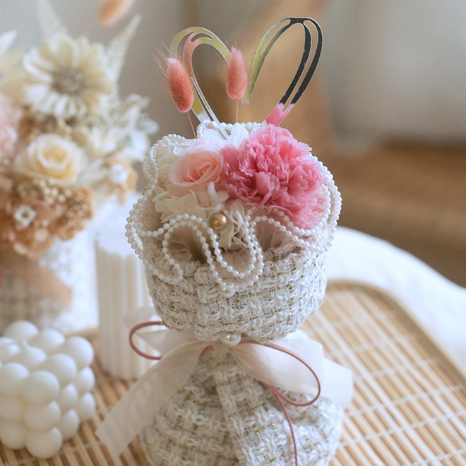 甜蜜粉桃永生康乃馨小香花束