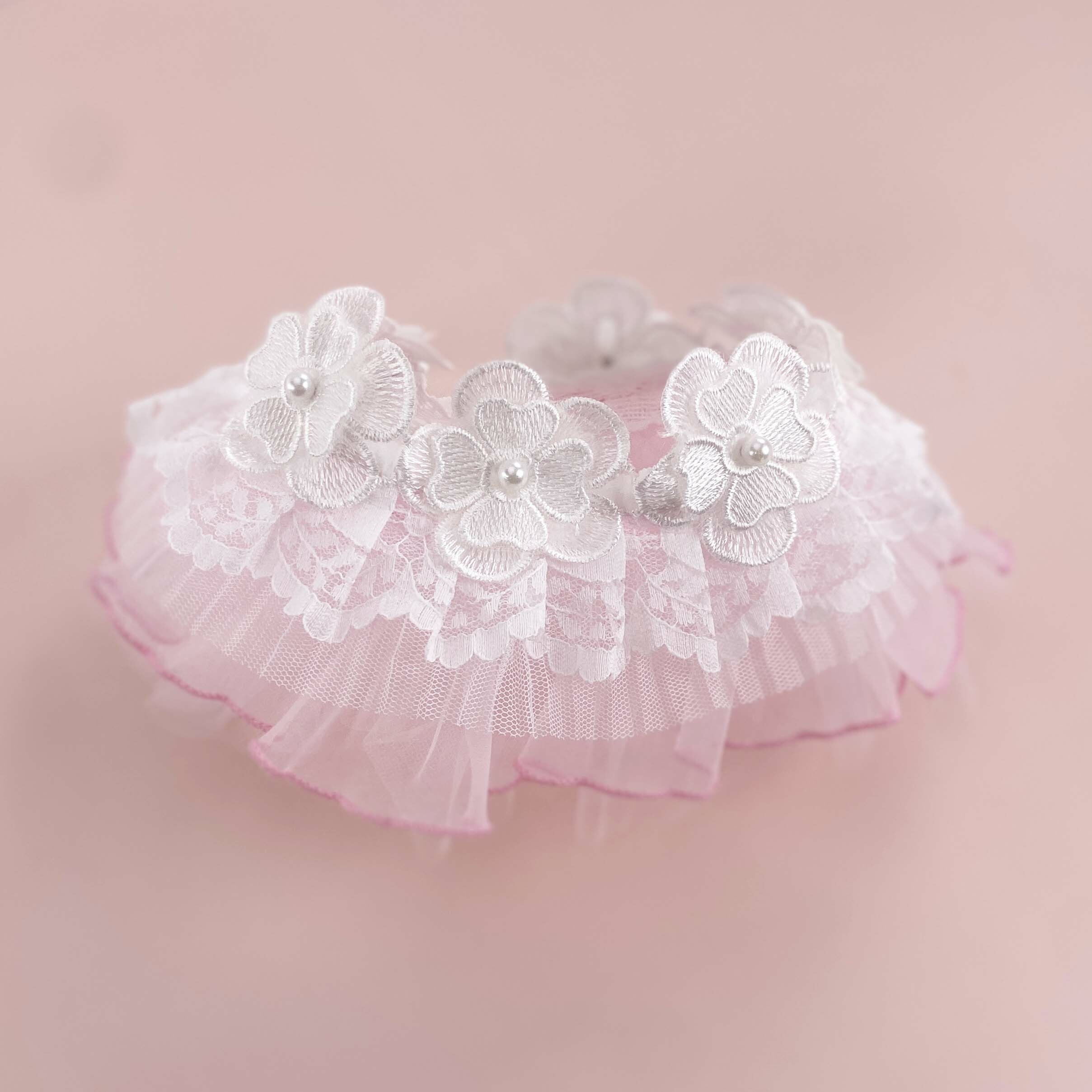 White Floral  Lace Collar