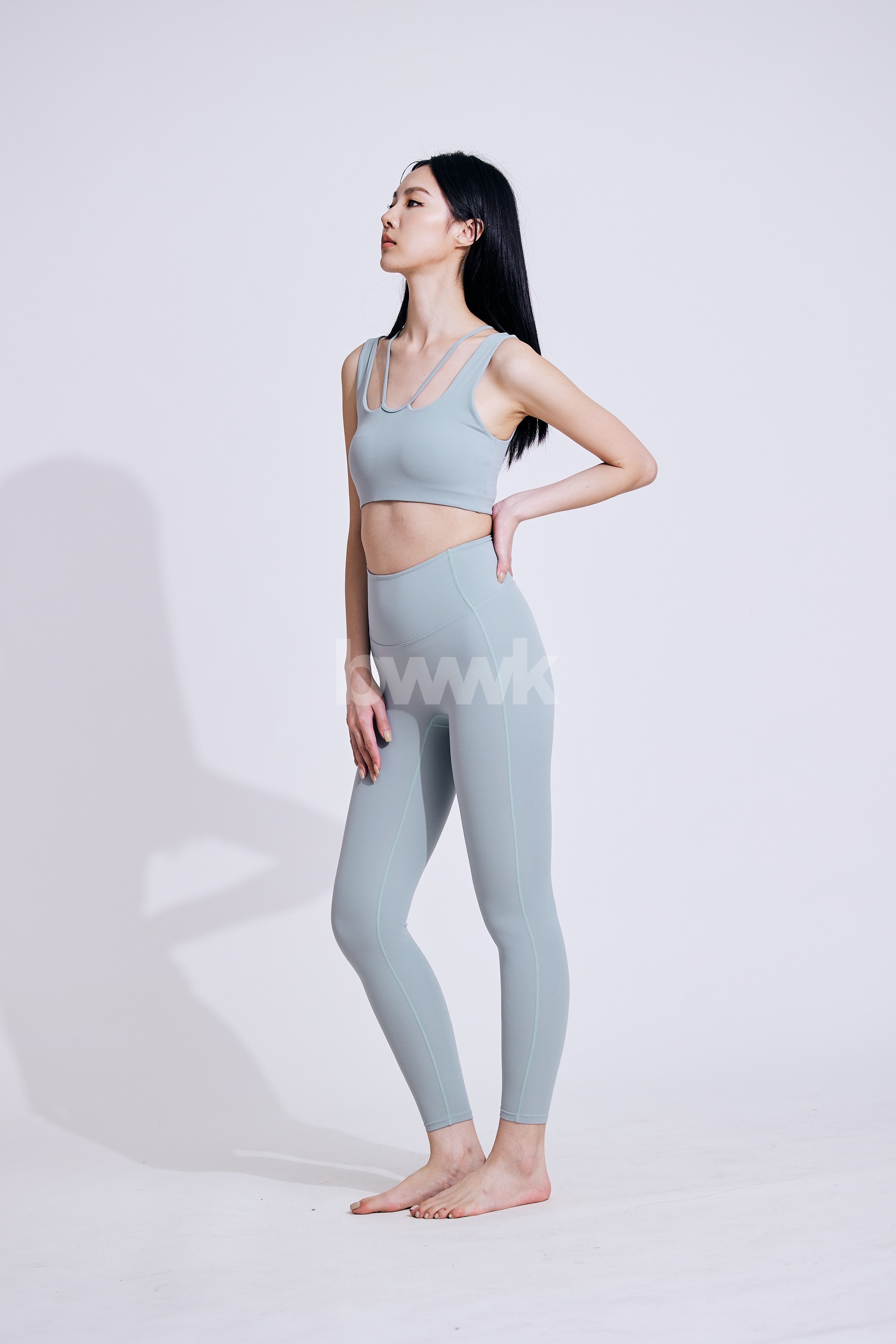 【瑕疵】薄荷灰 包覆翹臀legging