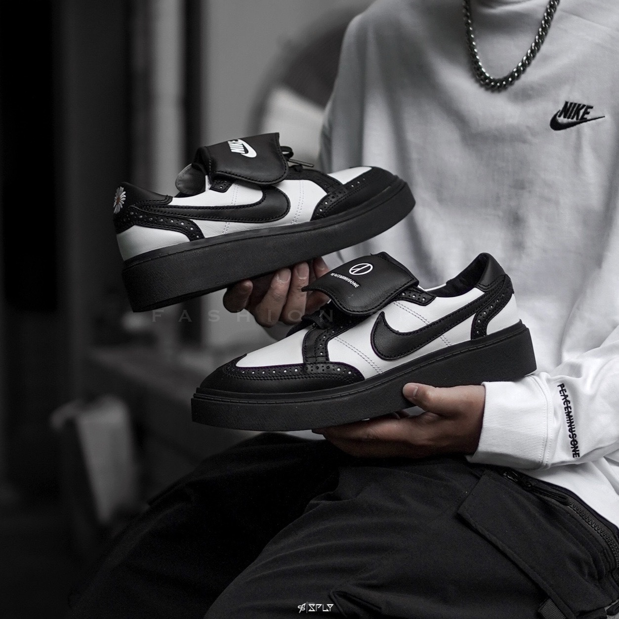 Peaceminusone​​​​​​​ x Nike Kwondo 1 Panda 小雛菊 黑白熊貓 DH2482-101