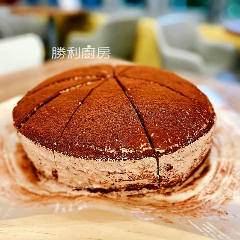 勝利廚房-8吋巧克力千層蛋糕