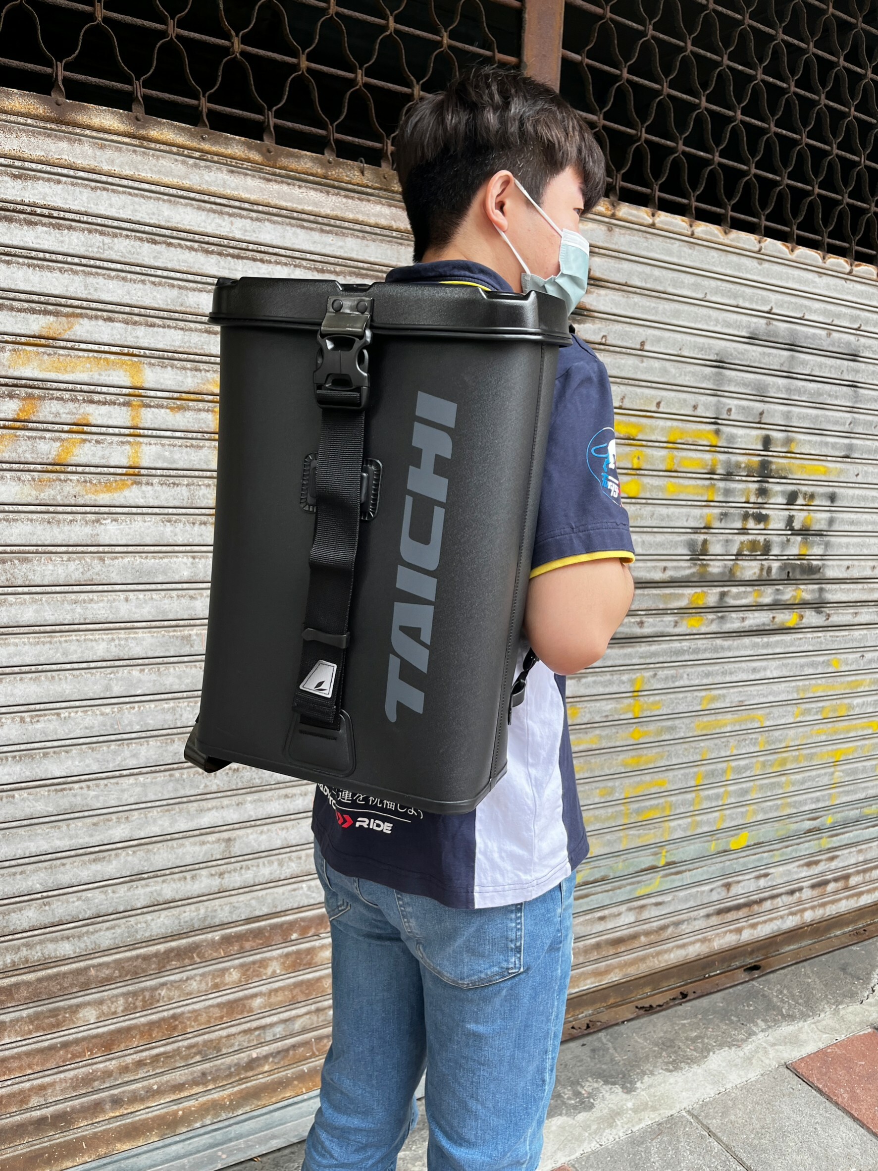 TAICHI RSB-290 BLACK 黑 水桶包 防水 騎士包 後背包 硬殼包 硬殼後背包 RSB290