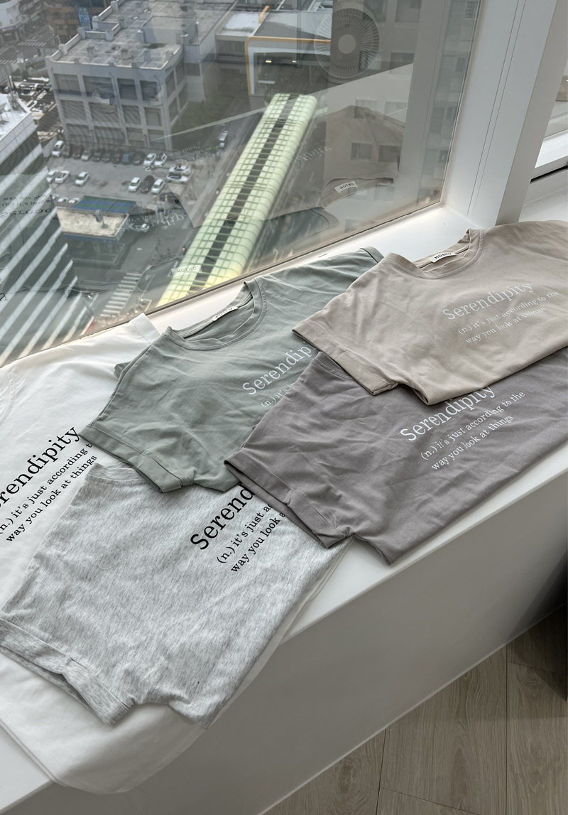 捲袖百搭字母上衣*5色