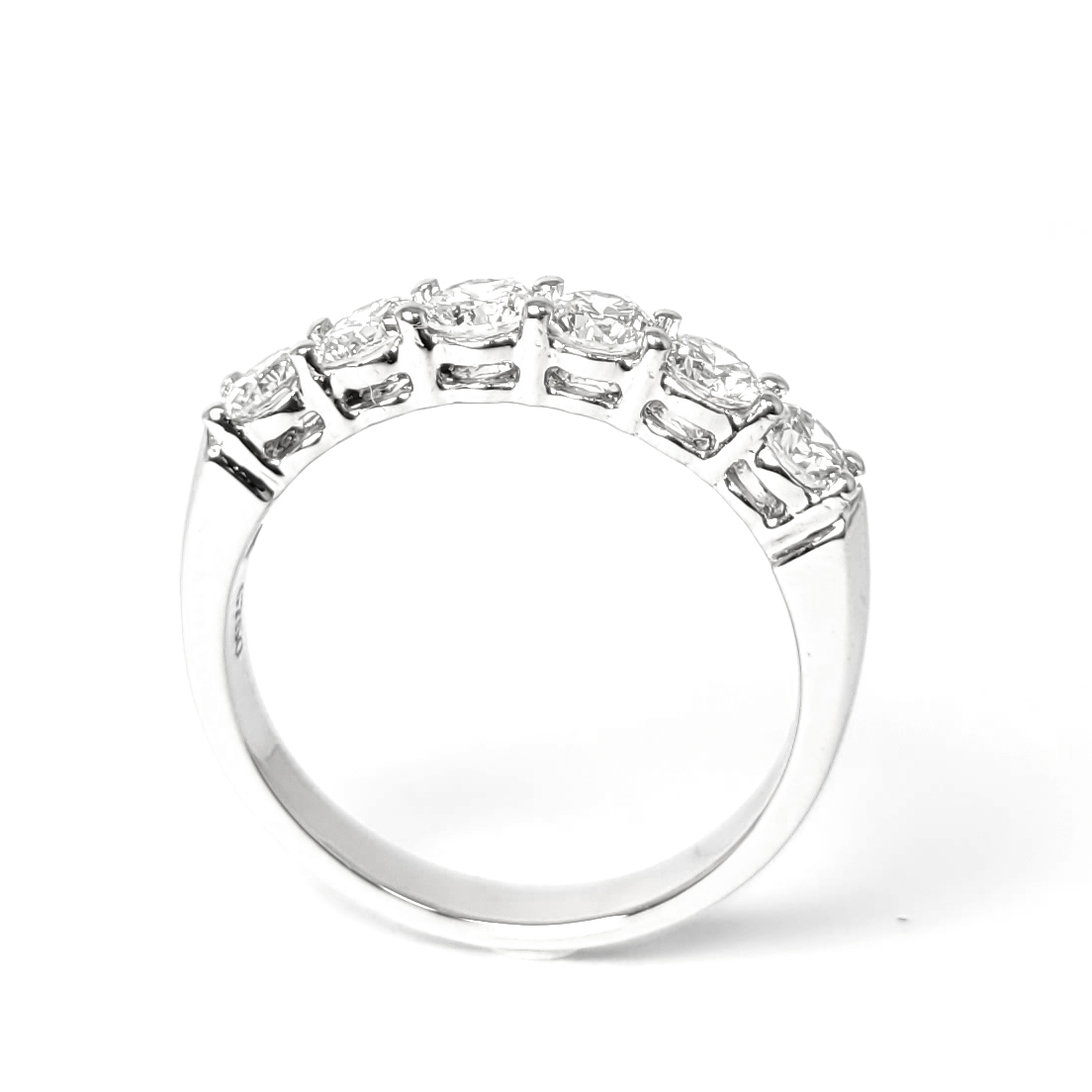 18K白金天然鑽石戒指