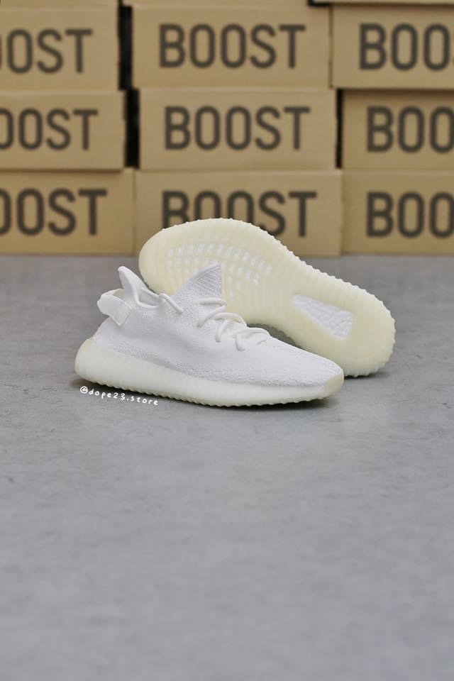 現貨 adidas Yeezy Boost 350 V2 Cream white  CP9366