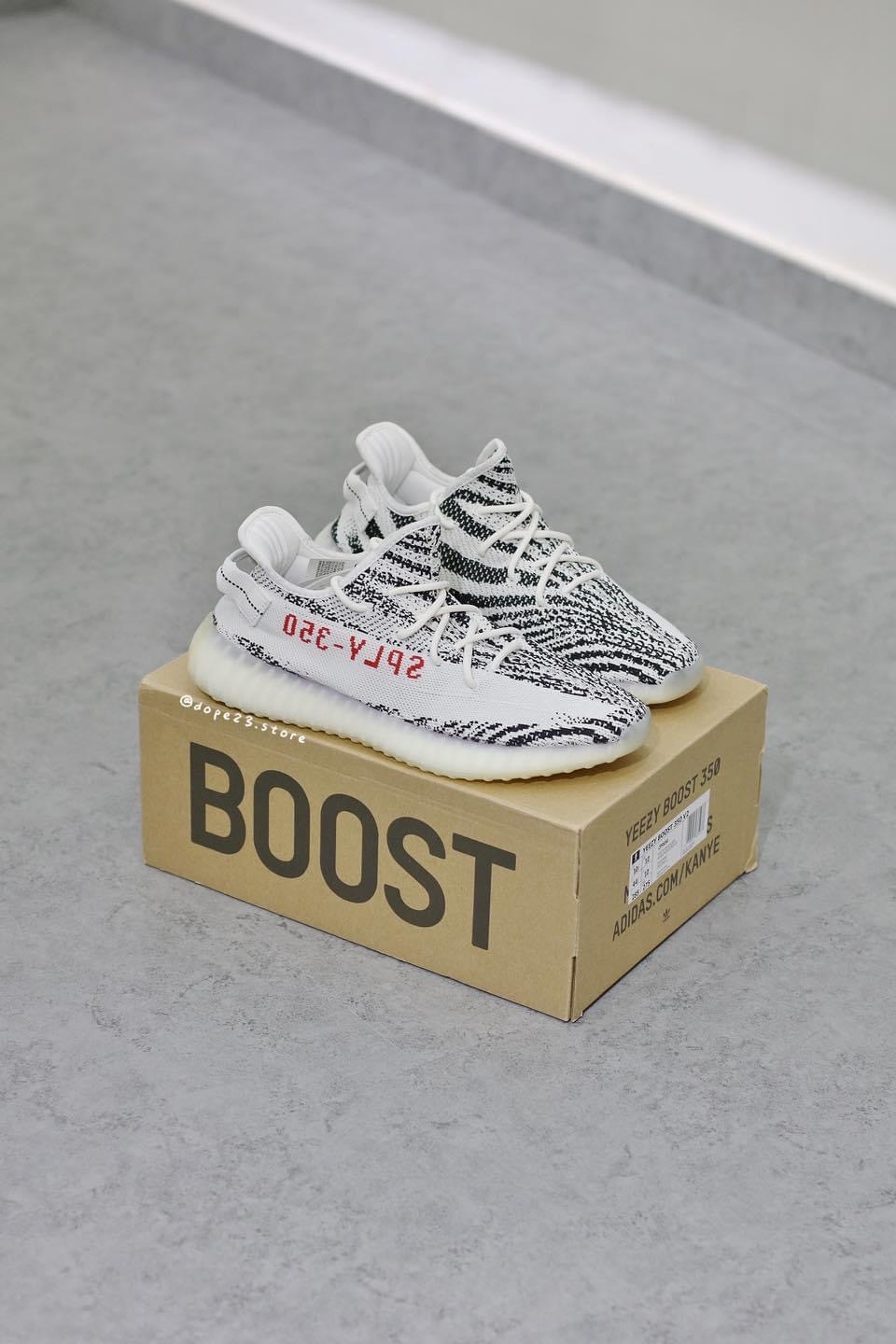 現貨 adidas Yeezy Boost 350 V2 Zebra  CP9654