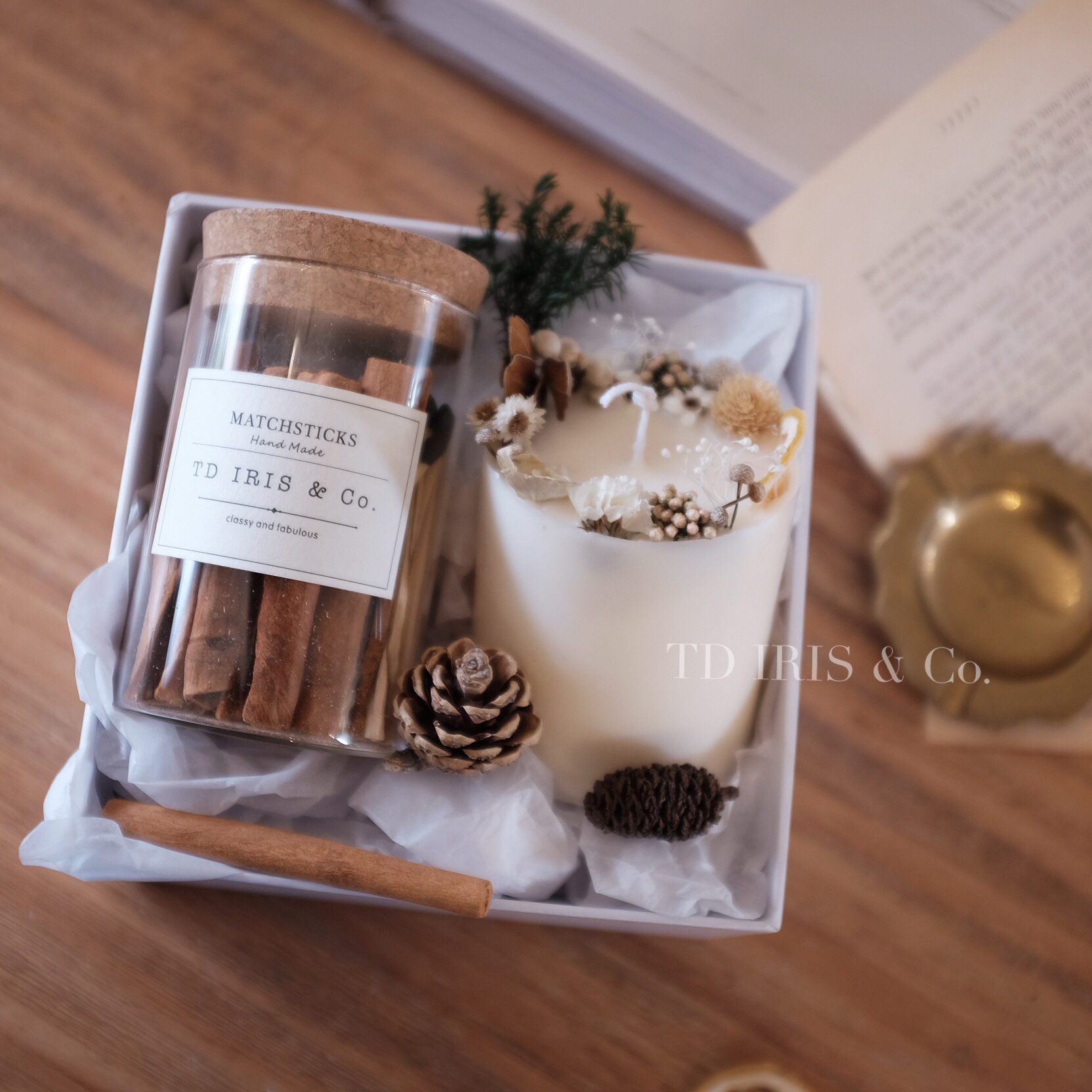 《2060》精緻擴香蠟燭洋火柴禮盒組