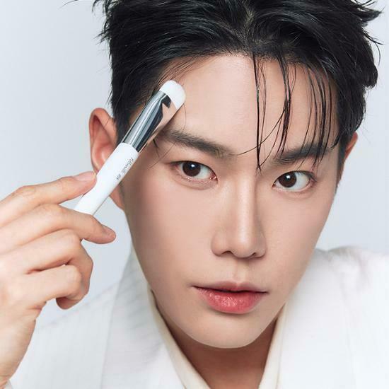 Fillimilli x Leo J - Hairline Contour Brush 859