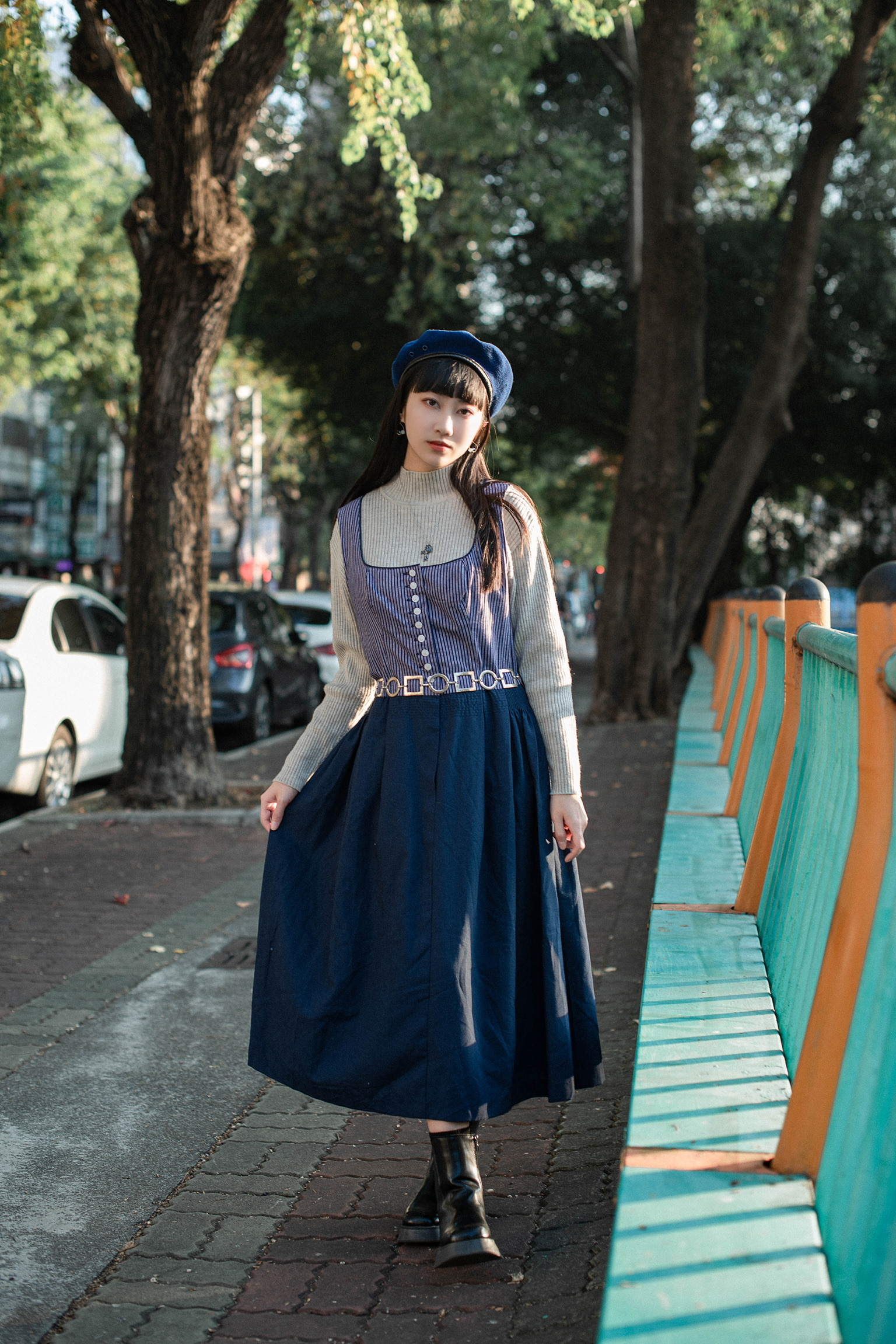 Vintage Dress / 古著深藍直條紋歐洲背心洋裝