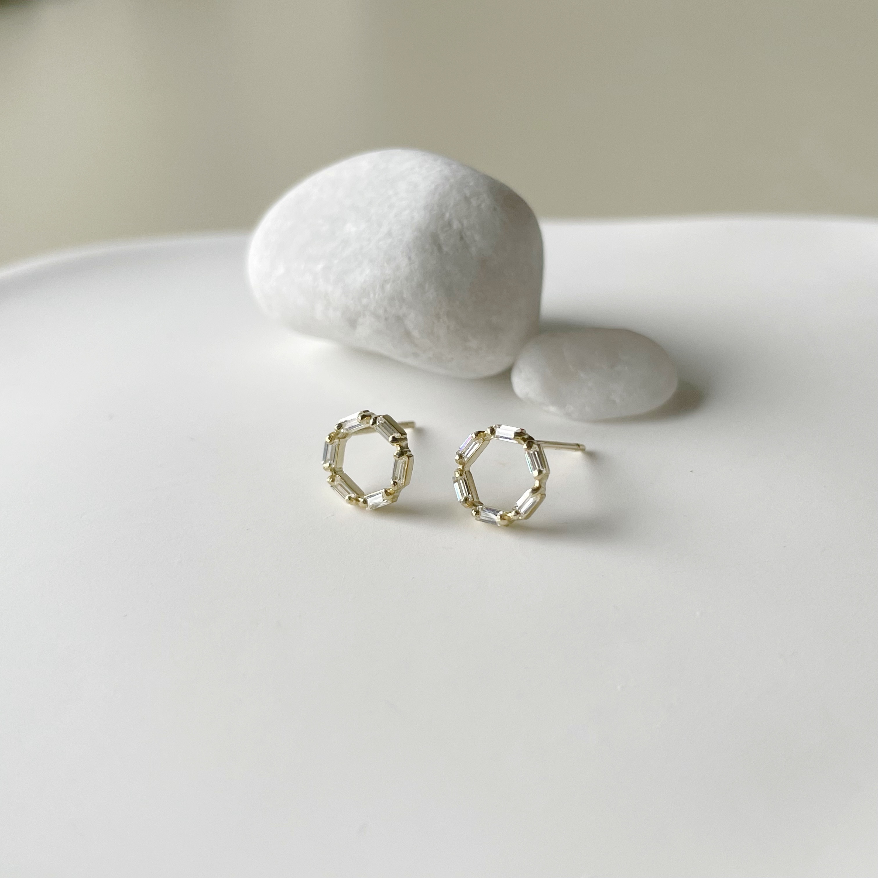 10k細方鋯石花圈耳環