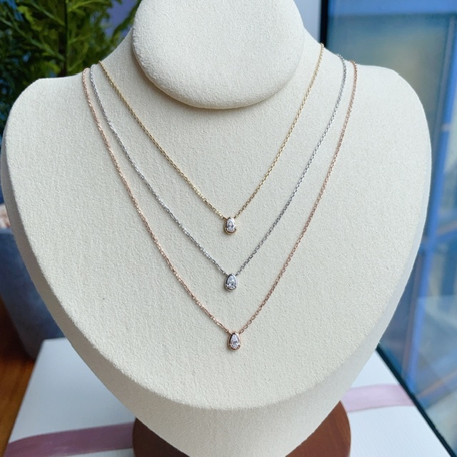 18K金泡泡鑽石項鏈 - 水滴形