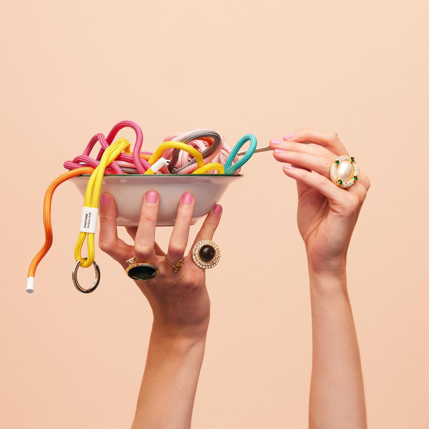 PANTONE 長版鑰匙扣環 經典色【10色】