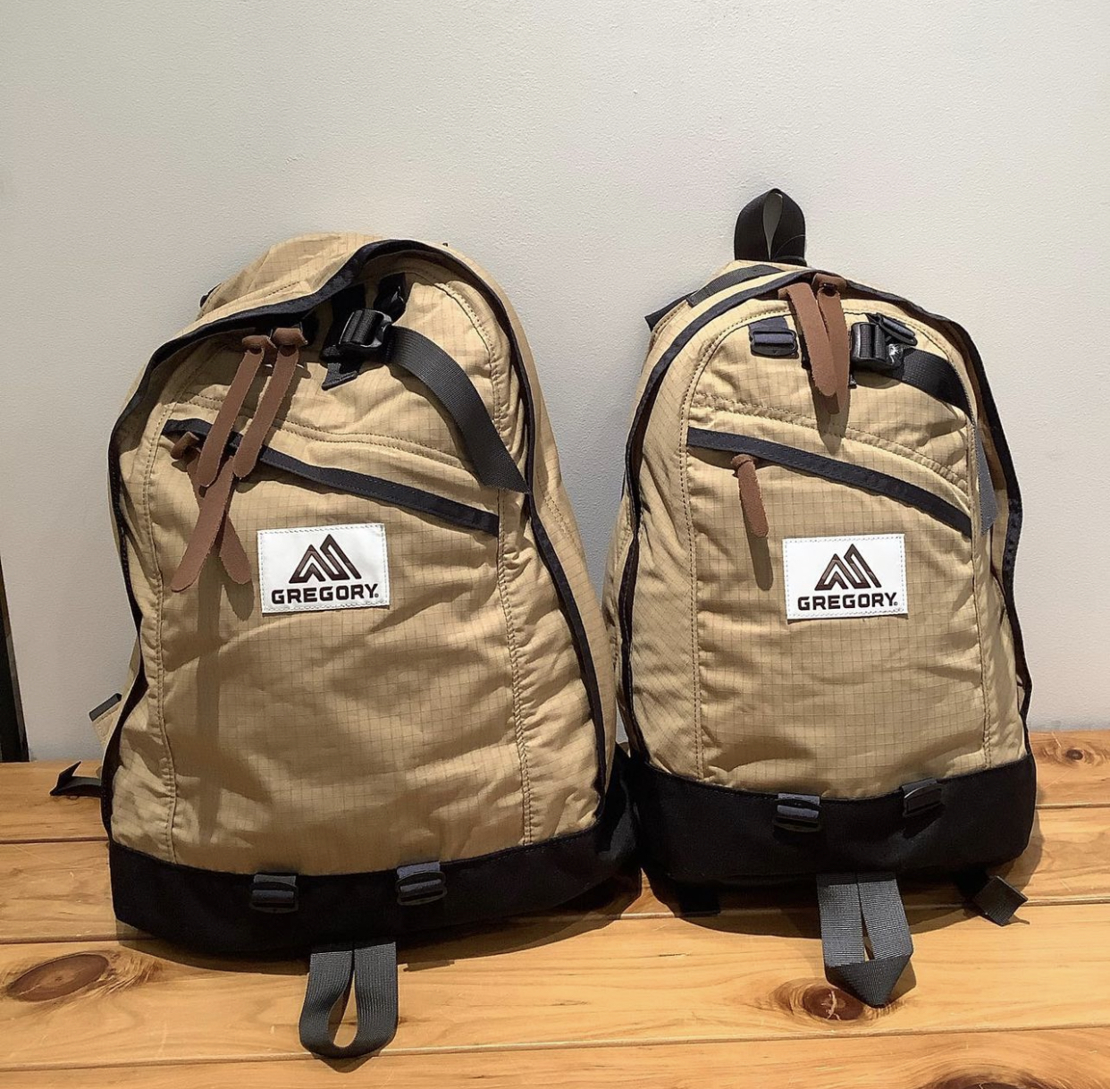 GREGORY BAG COLLECTION "PARKA BEIGE"