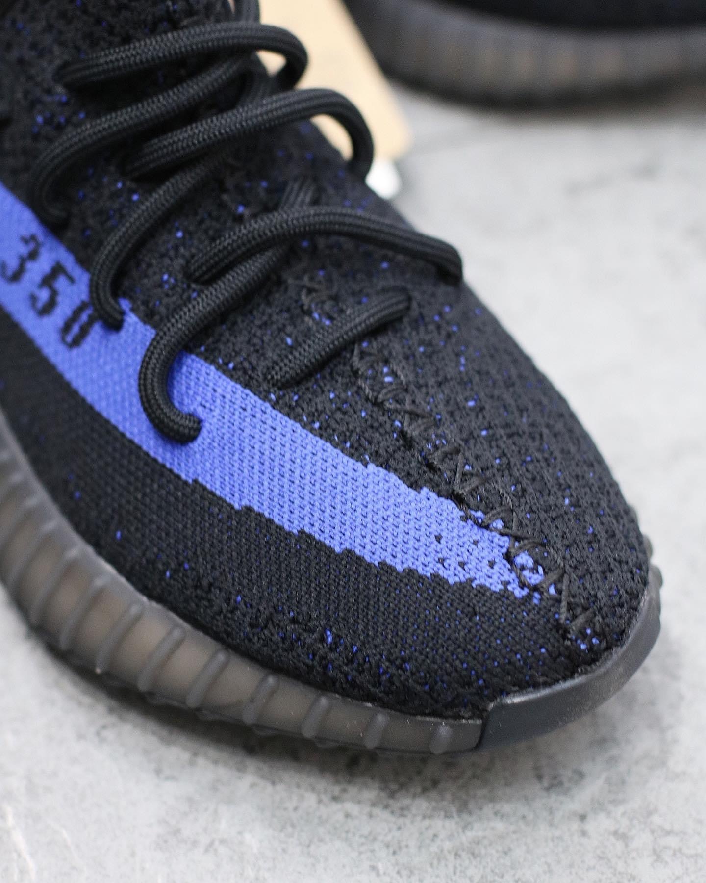 現貨 adidas Yeezy Boost 350 V2 Dazzling Blue GY7164