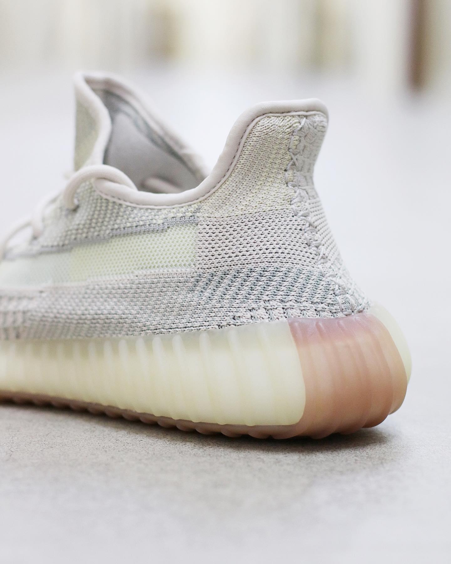 adidas yeezy 350 citrin