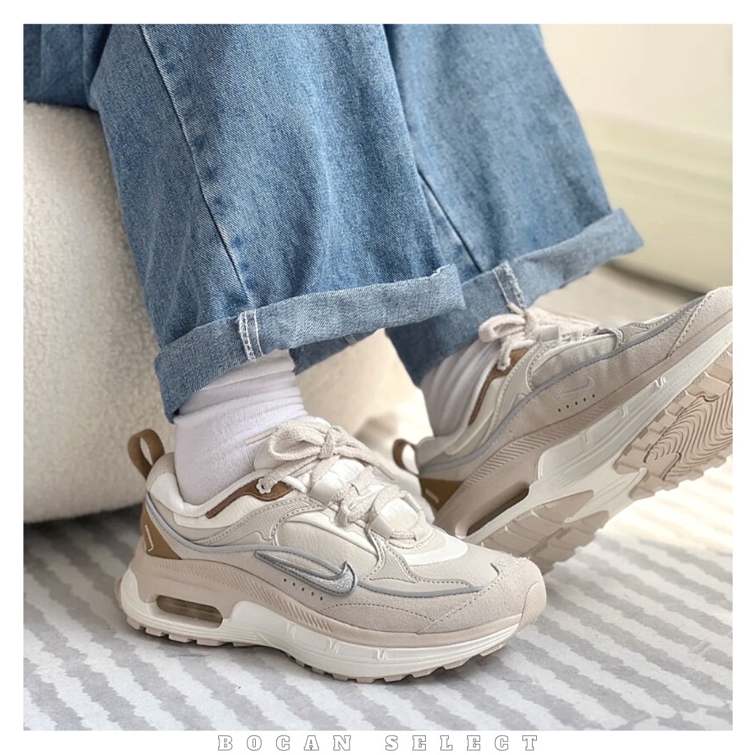 Nike Air max bliss 奶杏色 米白 氣墊老爹鞋（FB1860-101）