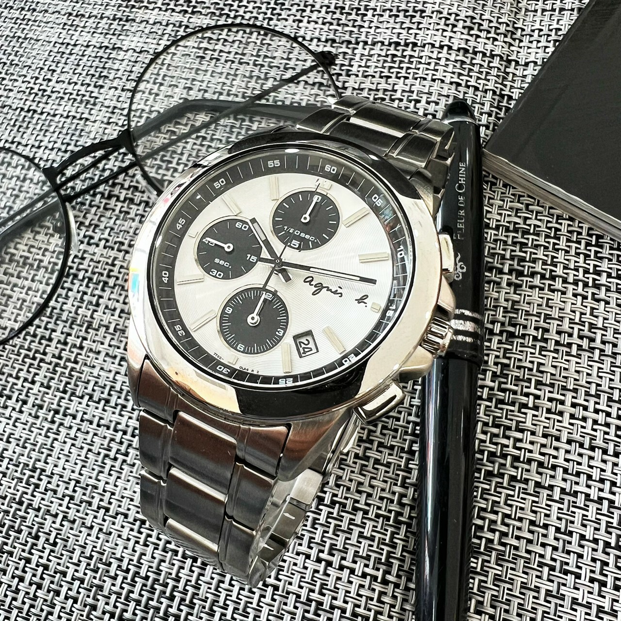 【Agnes b】黑白相襯中性三眼計時腕錶 7T92-0HV0K (黑)/ 7T92-0HV0S(銀) 40mm 現代鐘錶