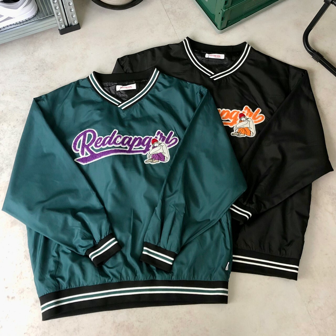 Red Cap Girl V領寬鬆大學Tee 23-2007