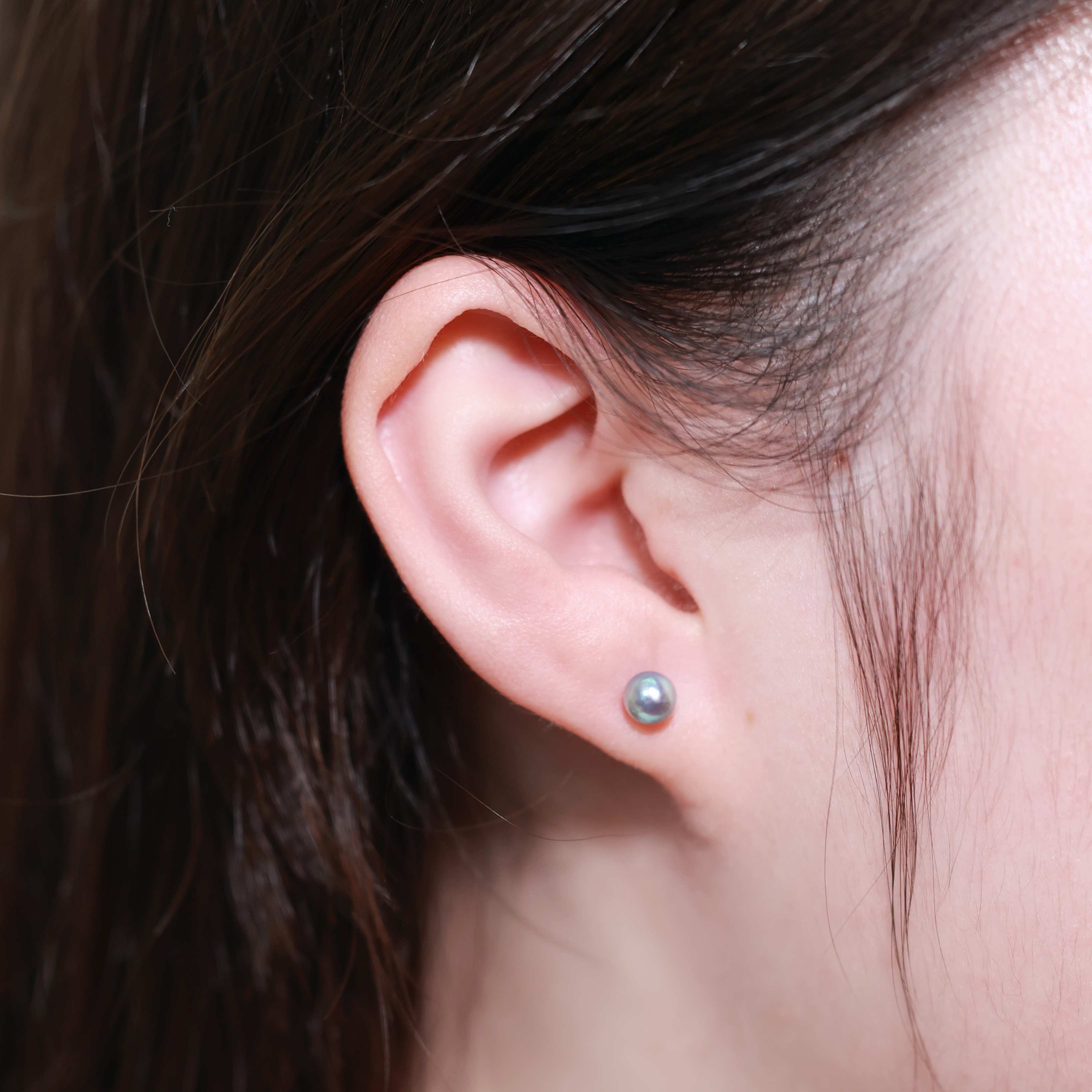 𝑵𝒆𝒘! 🌑氣質灰Akoya珍珠耳環（產品編號：EG004）