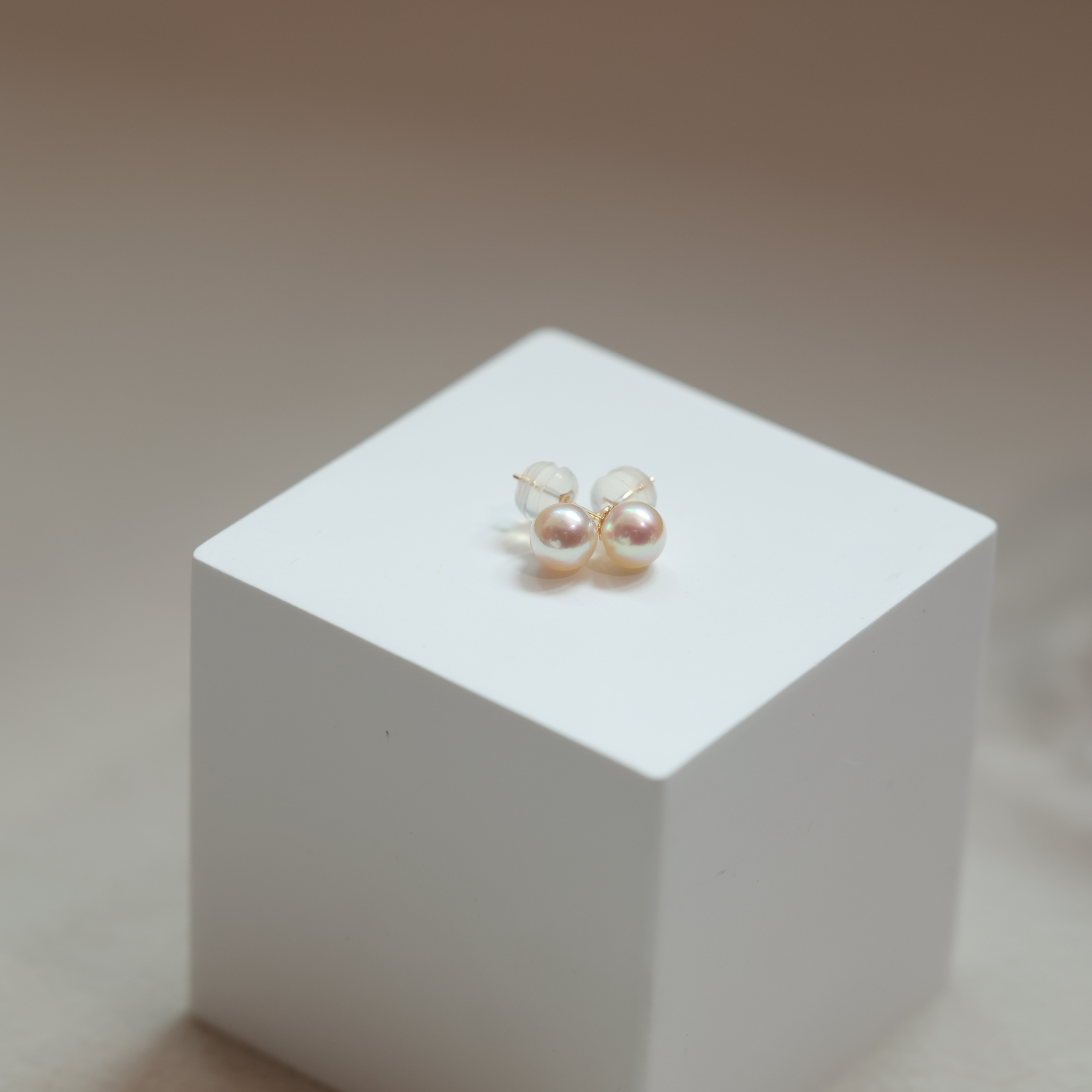 𝑵𝒆𝒘! 🌸18K金 粉金色Akoya珍珠耳環（產品編號：EG002）