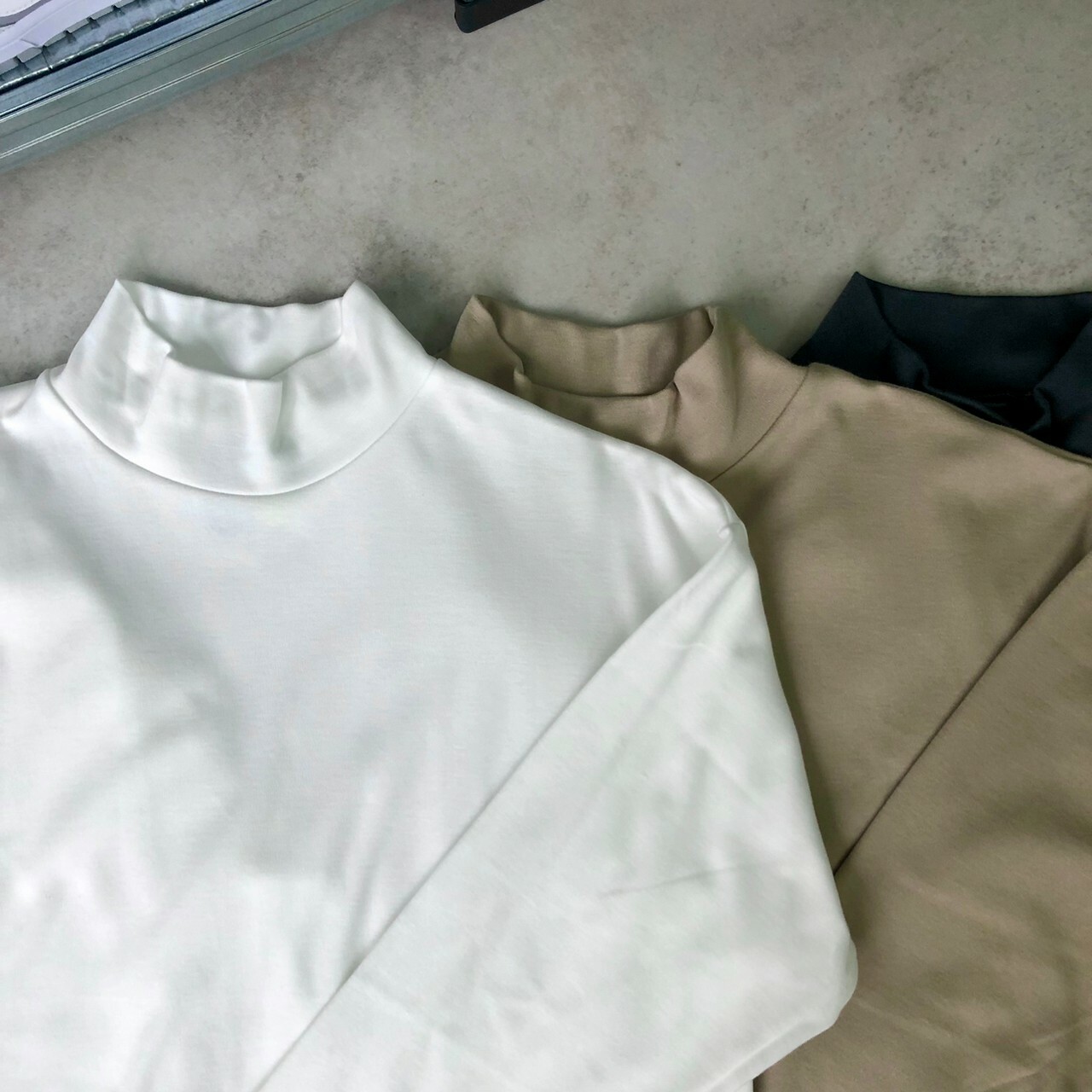 T+CC 素色高領上衣 80011