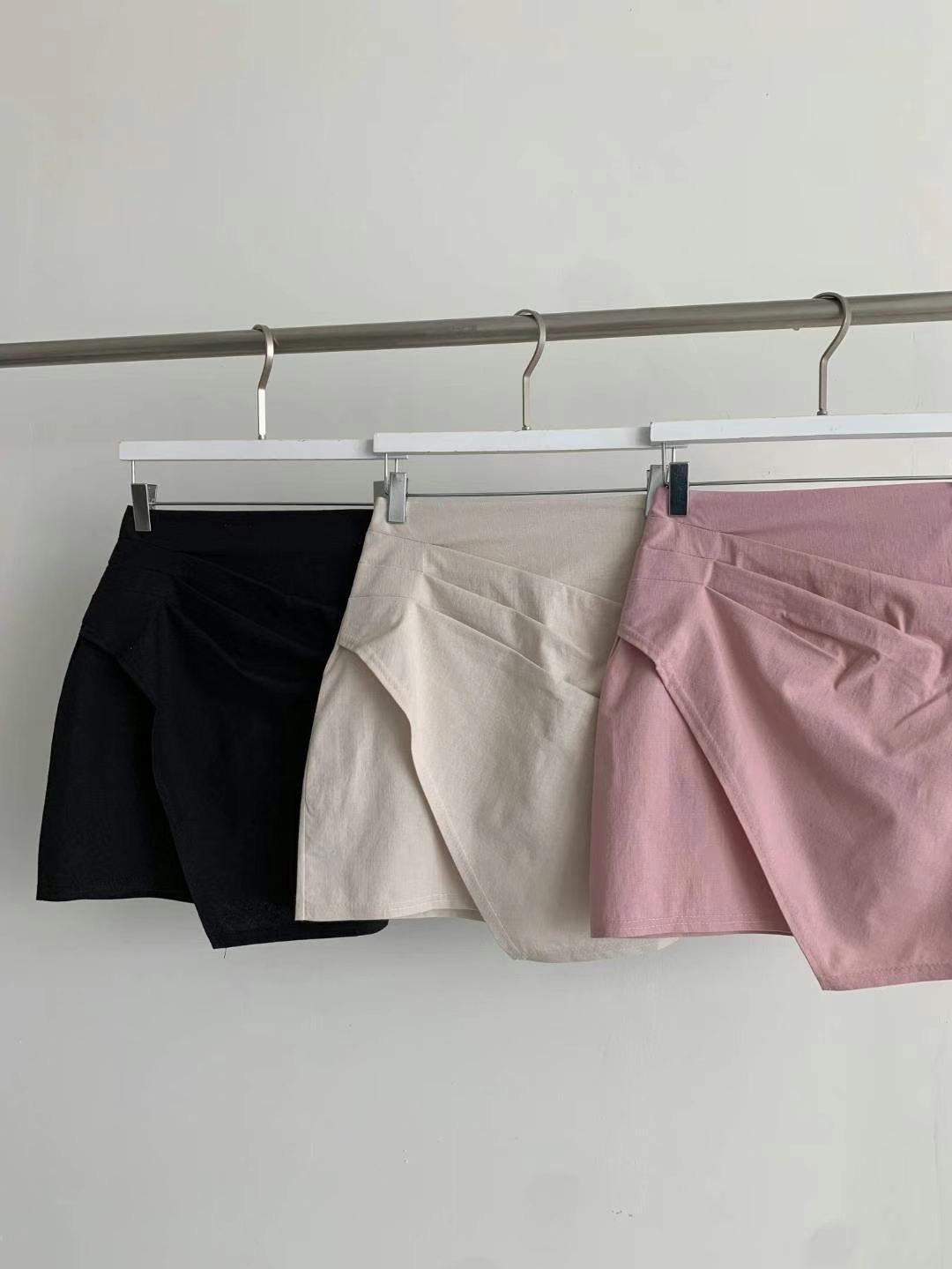 SK23W0452 摺摺顯瘦半身裙