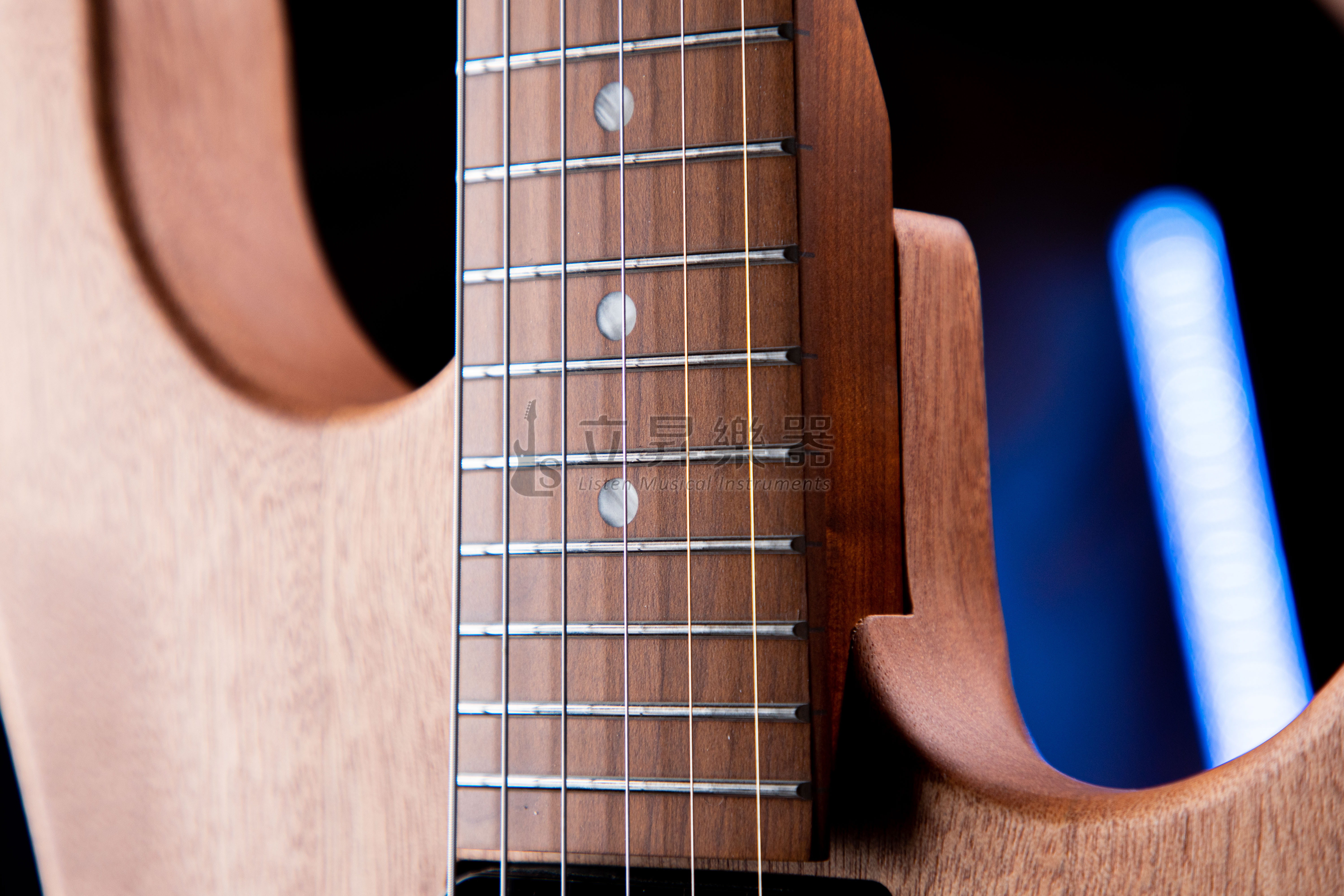 Corona Modern Plus S-Strat MAH M24 STRAT琴身 24格 烤楓木琴頸指板 不鏽鋼Fret 原木色 第 6 張圖片｜三峽鼓 / 打擊