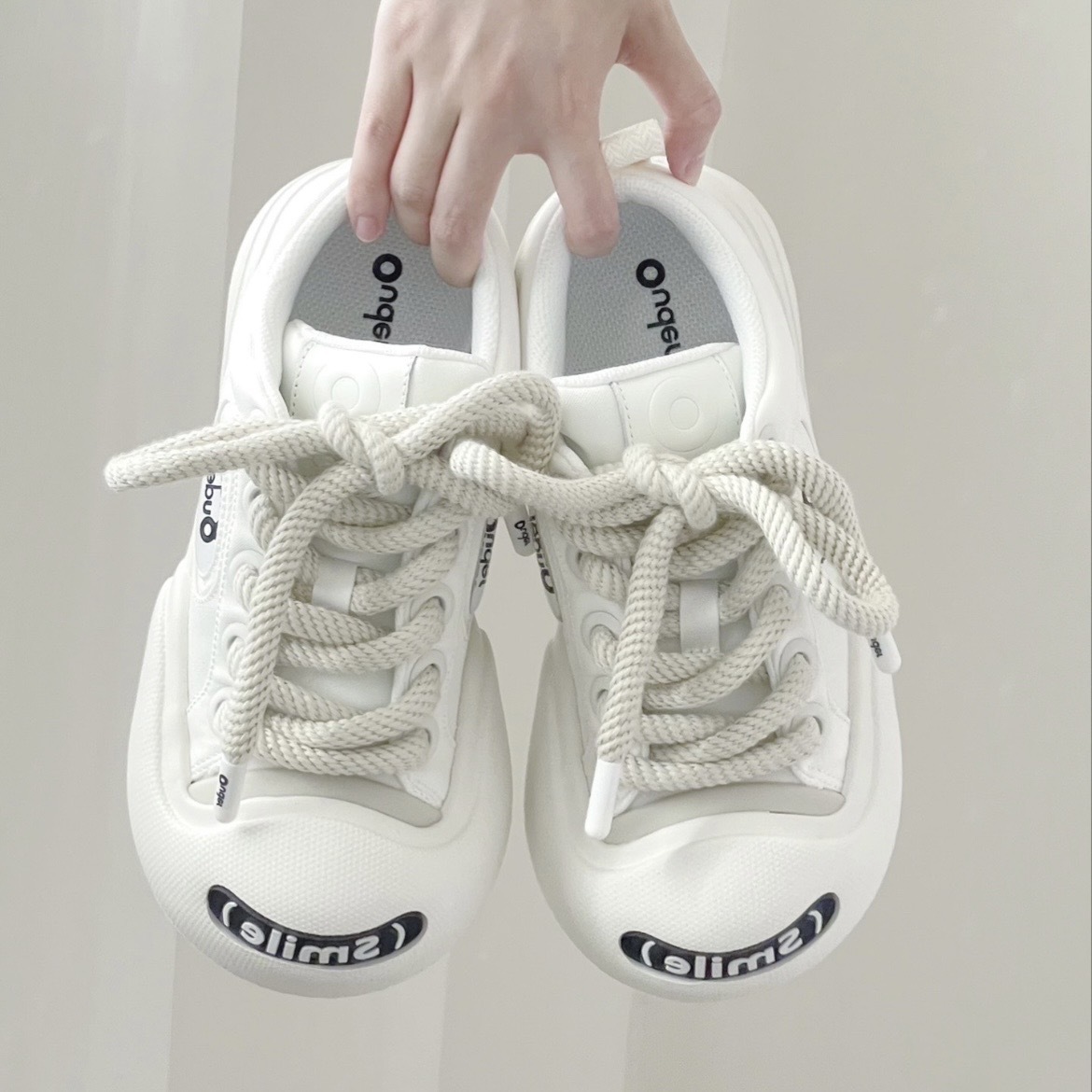 Ouder "Smiler" 開口笑 大頭鞋 黑白 三款 經典款 OUD010HEI / OUD010BAI / OUD010HHU