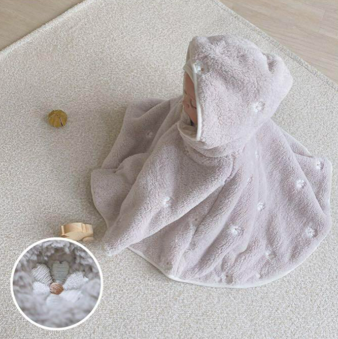 Dot to Dot 花花纖維披肩