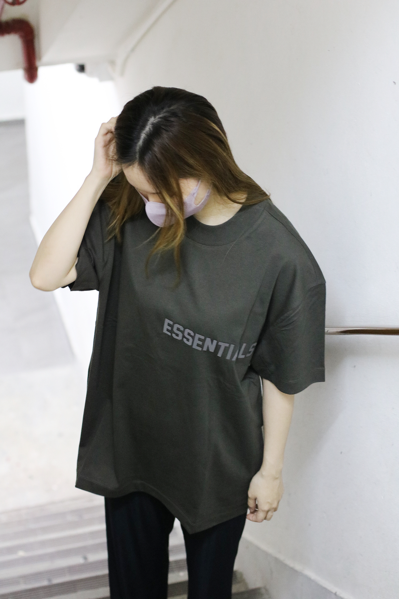 Fear Of God Essentials 3D Silicon Logo Tee Off Black