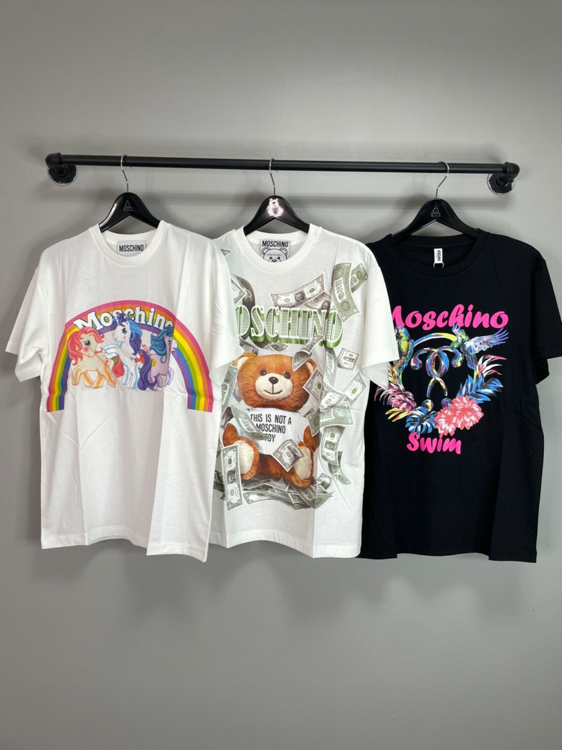 現貨折扣 Moschino 經典LOGO 圖像 短T 多款