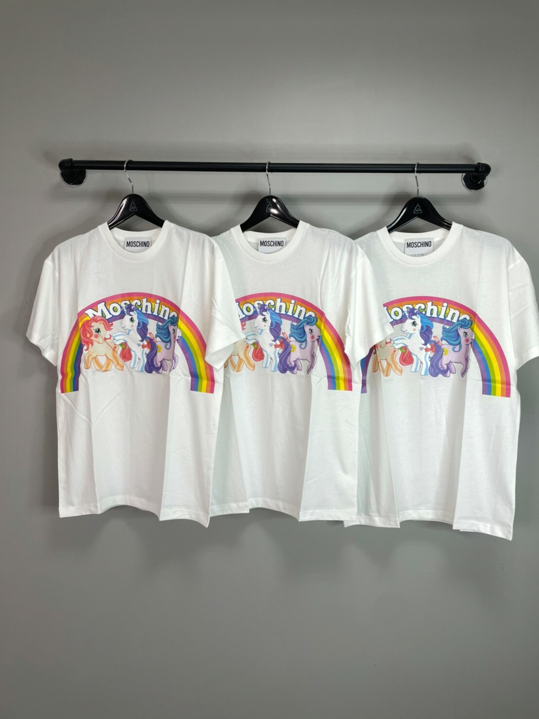 現貨折扣 Moschino 經典LOGO 圖像 短T 多款