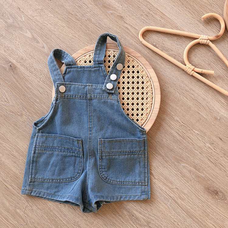 大口袋牛仔吊帶短褲