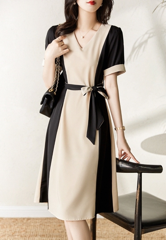 撞色拼接綁帶洋裝 黑杏