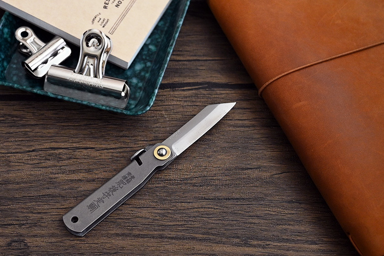 永尾駒製作所 肥後守定駒：VG10夾層鋼 鈦合金刀柄