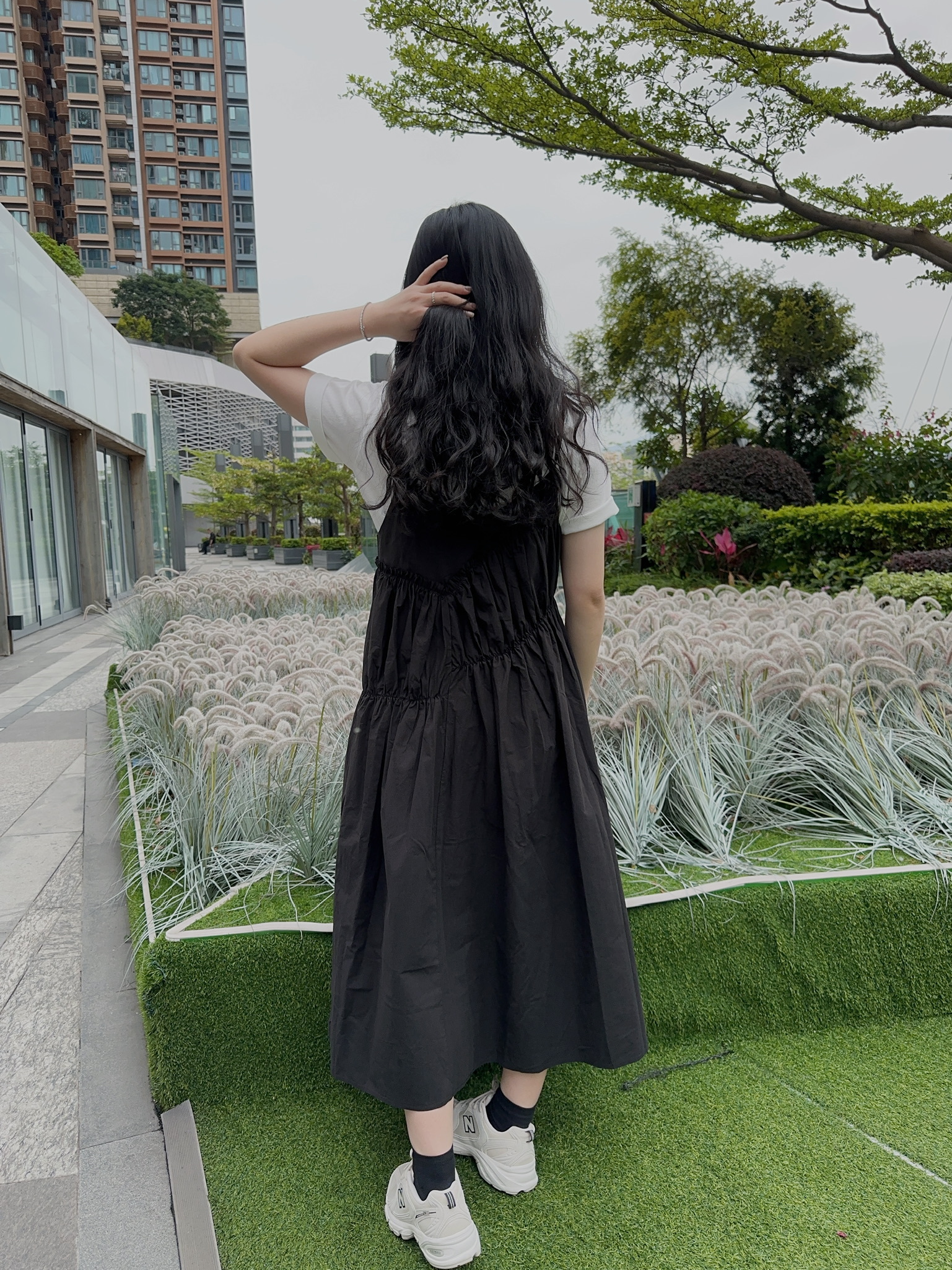 小荷葉邊褶皺連身裙吊帶𝙤𝙥𝙨 (現貨)