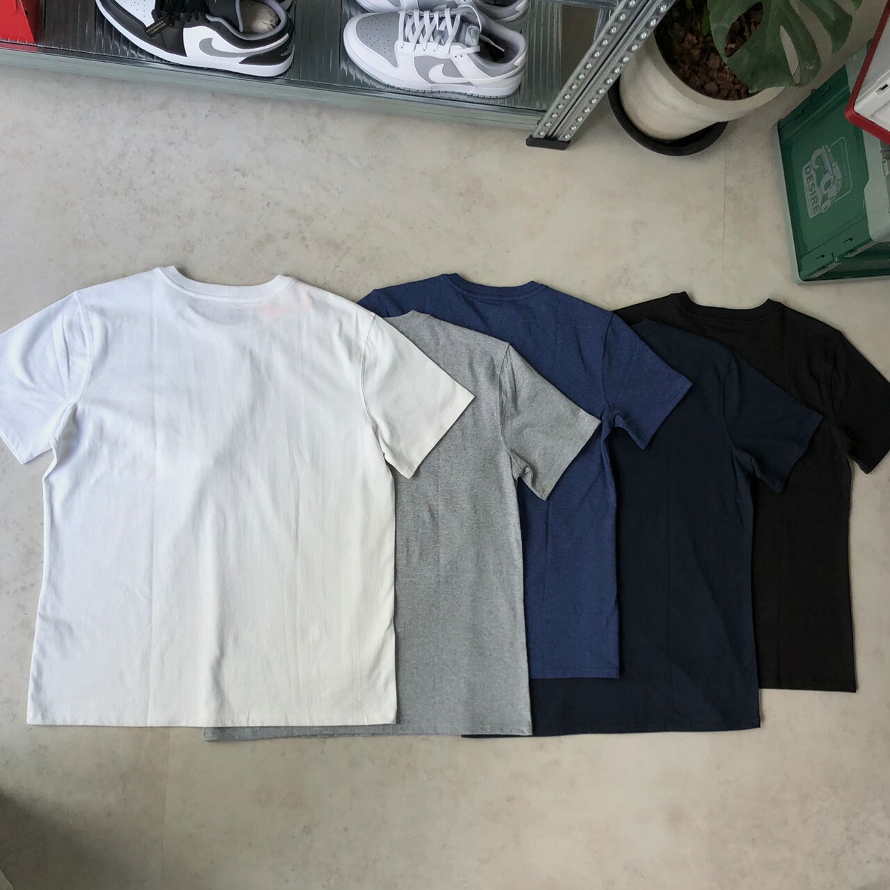 Carhartt 口袋寬鬆短袖T恤 103067