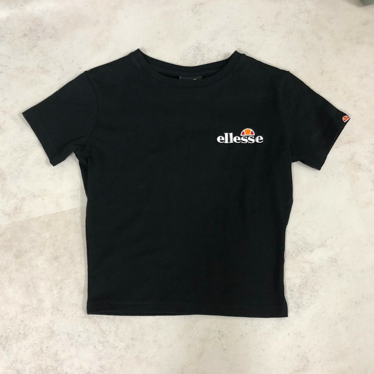 Ellesse 短板T恤 SGM14189