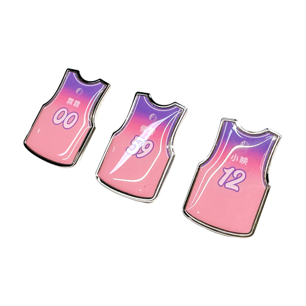 22-23 初戀主題球衣女孩PIN扭蛋