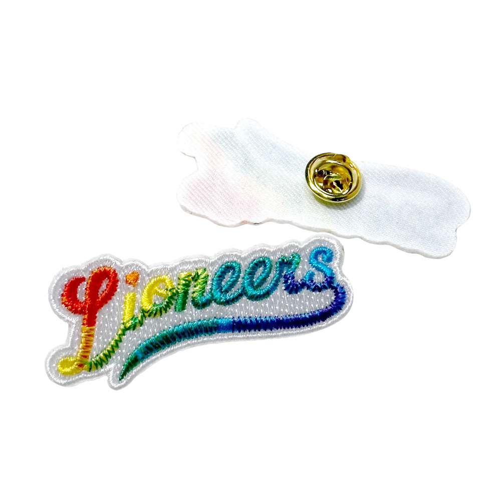 22-23 攻城獅彩虹刺繡別針｜LIONEERS