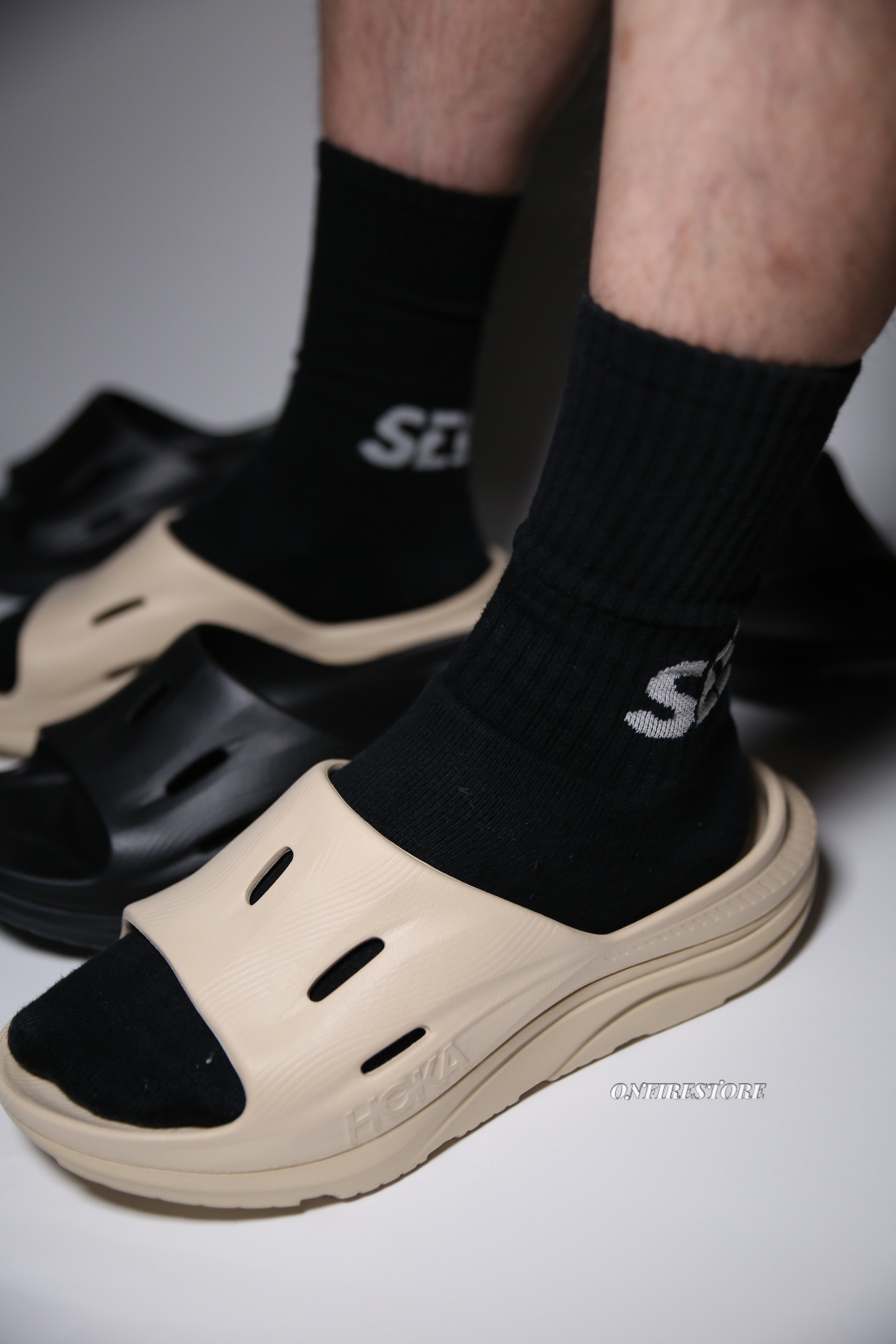 {現貨} HOKA ONE ONE ORA RECOVERY SLIDE 3 Sand