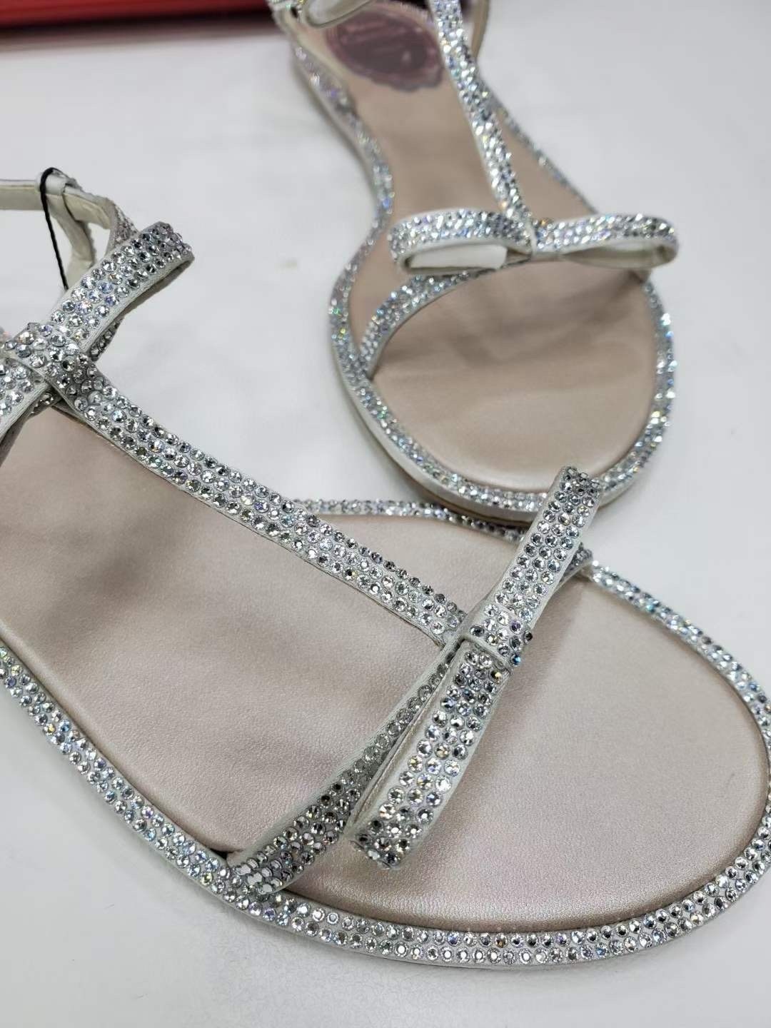 Rene 閃閃平底涼鞋