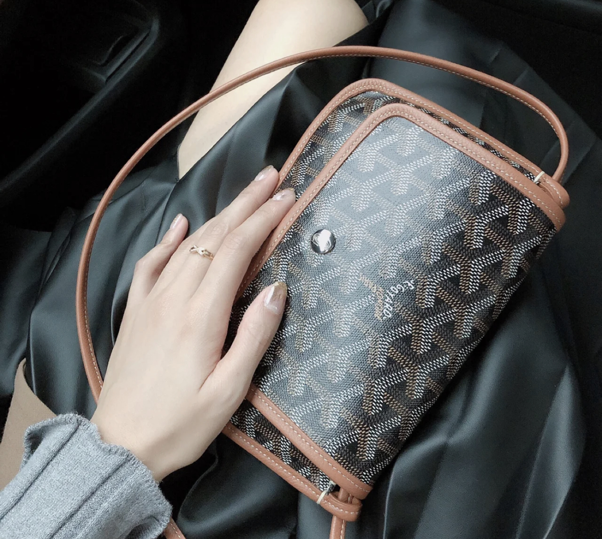 Goyard crossbody bag