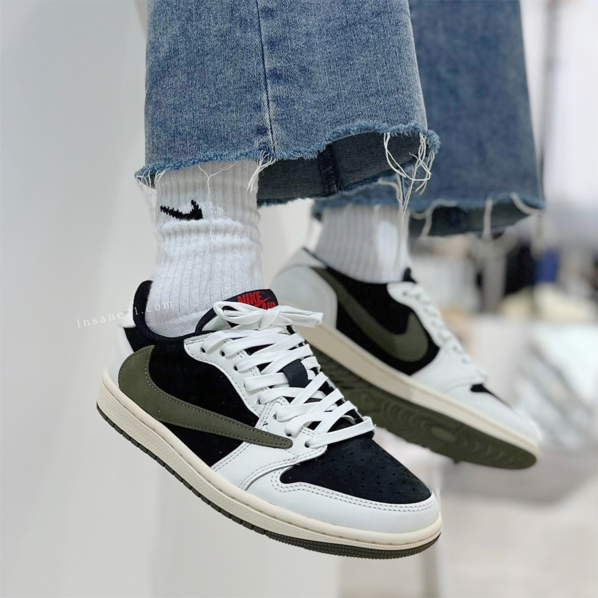 限量聯名 TRAVIS SCOTT X AIR JORDAN 1 LOW W OLIVE 橄欖綠 女鞋 男女尺寸 DZ4137-106