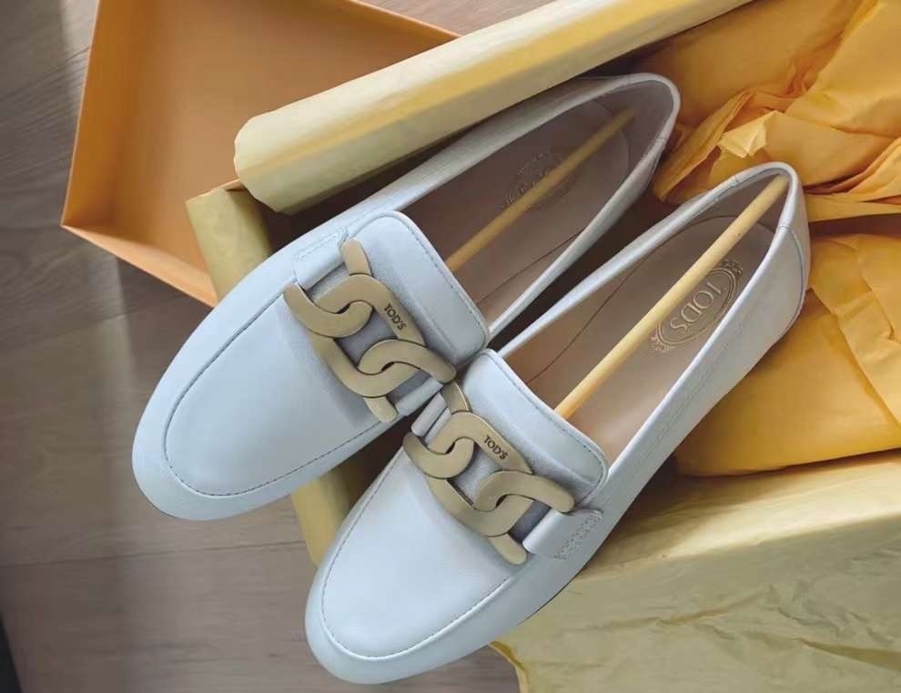TOD’S 銜扣 樂福鞋